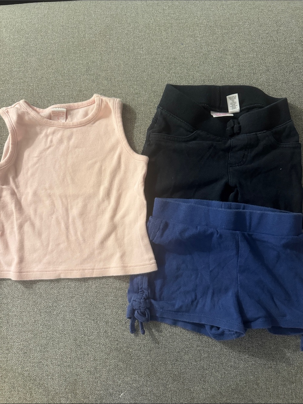 5/$15- Size 5 bundle - Picture 2 of 2